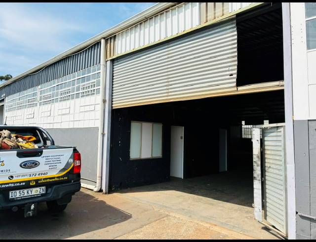 480M² WAREHOUSE TO LET IN GLEN ANIL